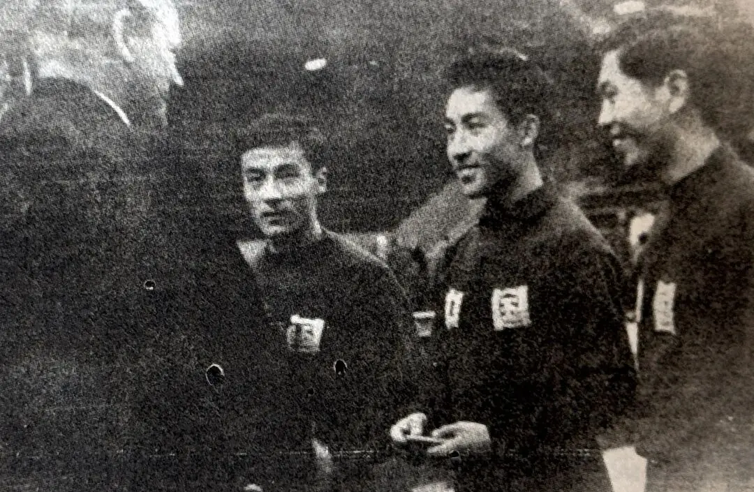 的全过程, 团冠军